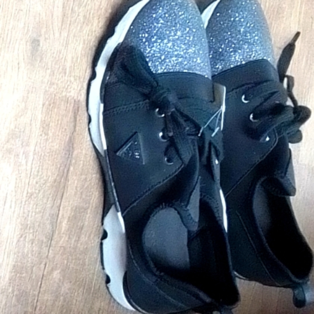 Women's Guess Slip On Sneakers